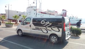 Tours – Location vélos et Navette de vélos – GPS